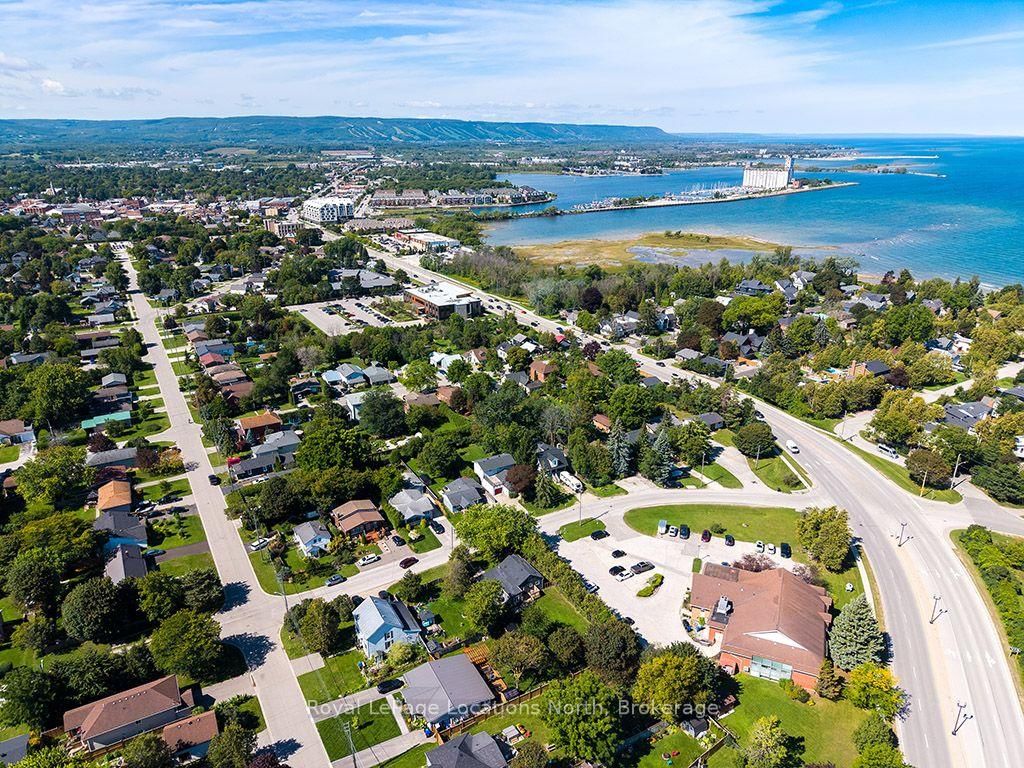 117 Albert Street • Collingwood, ON photo 10