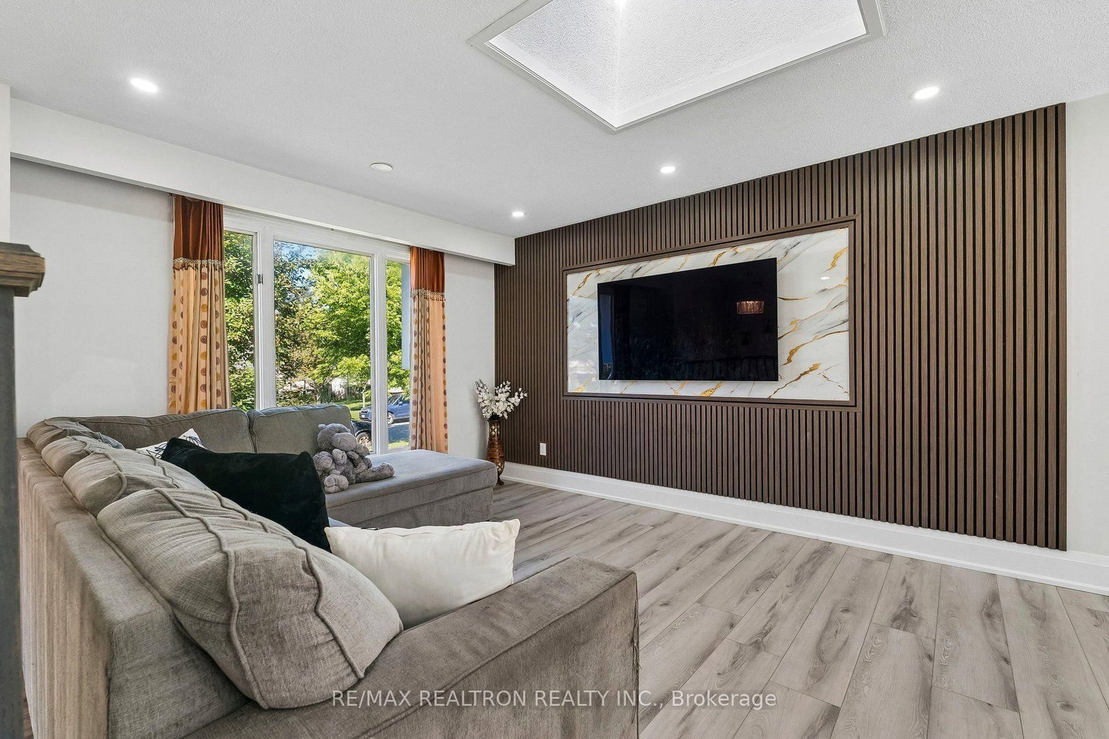 101 Marshall Street • Barrie, ON photo 13