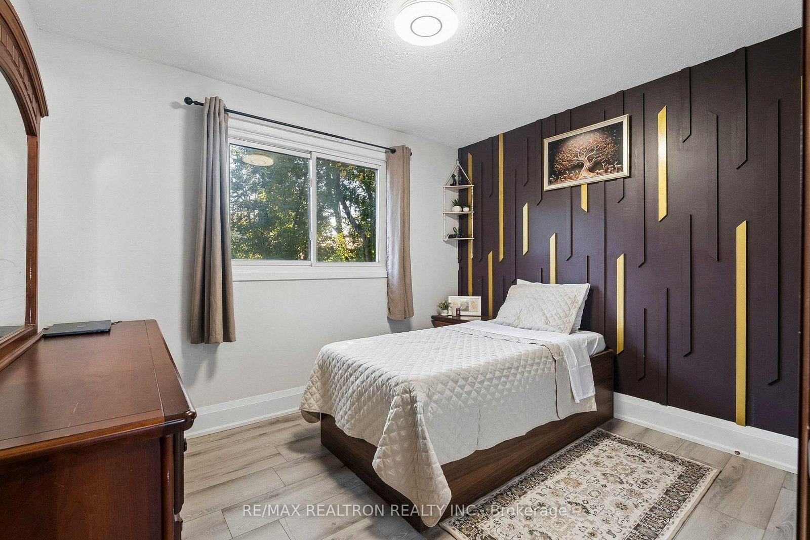 101 Marshall Street • Barrie, ON photo 20