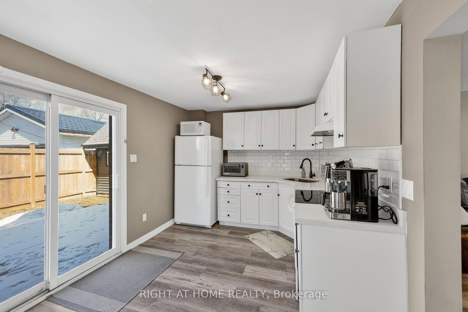 314 Bay Street • Midland, ON photo 10