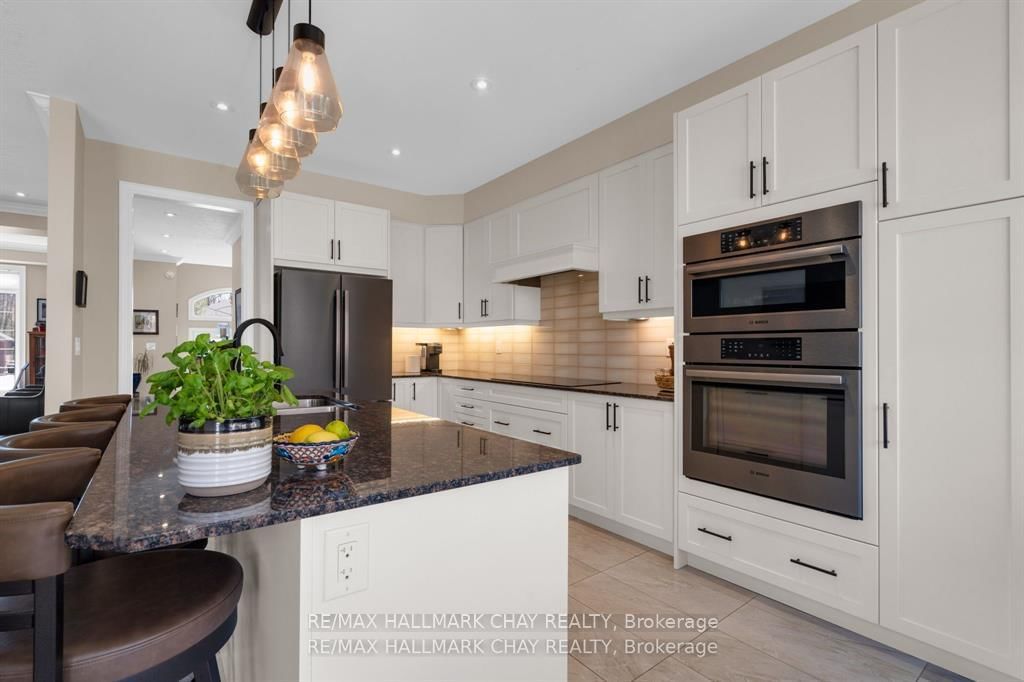 21 Ruby Ridge • Oro-Medonte, ON photo 13