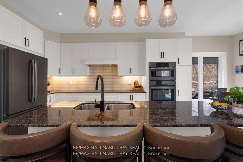 21 Ruby Ridge • Oro-Medonte, ON photo 14