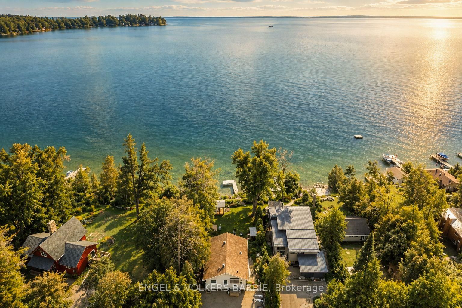 2371 Lakeshore Road E • Oro-Medonte, ON photo 34