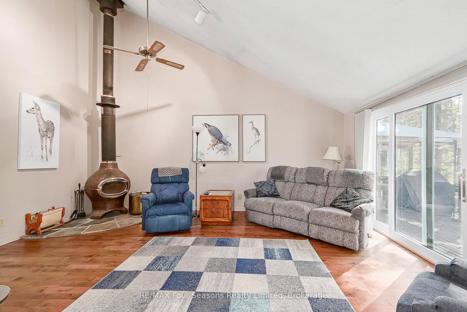 1415 County Rd 124 • Clearview, ON photo 20