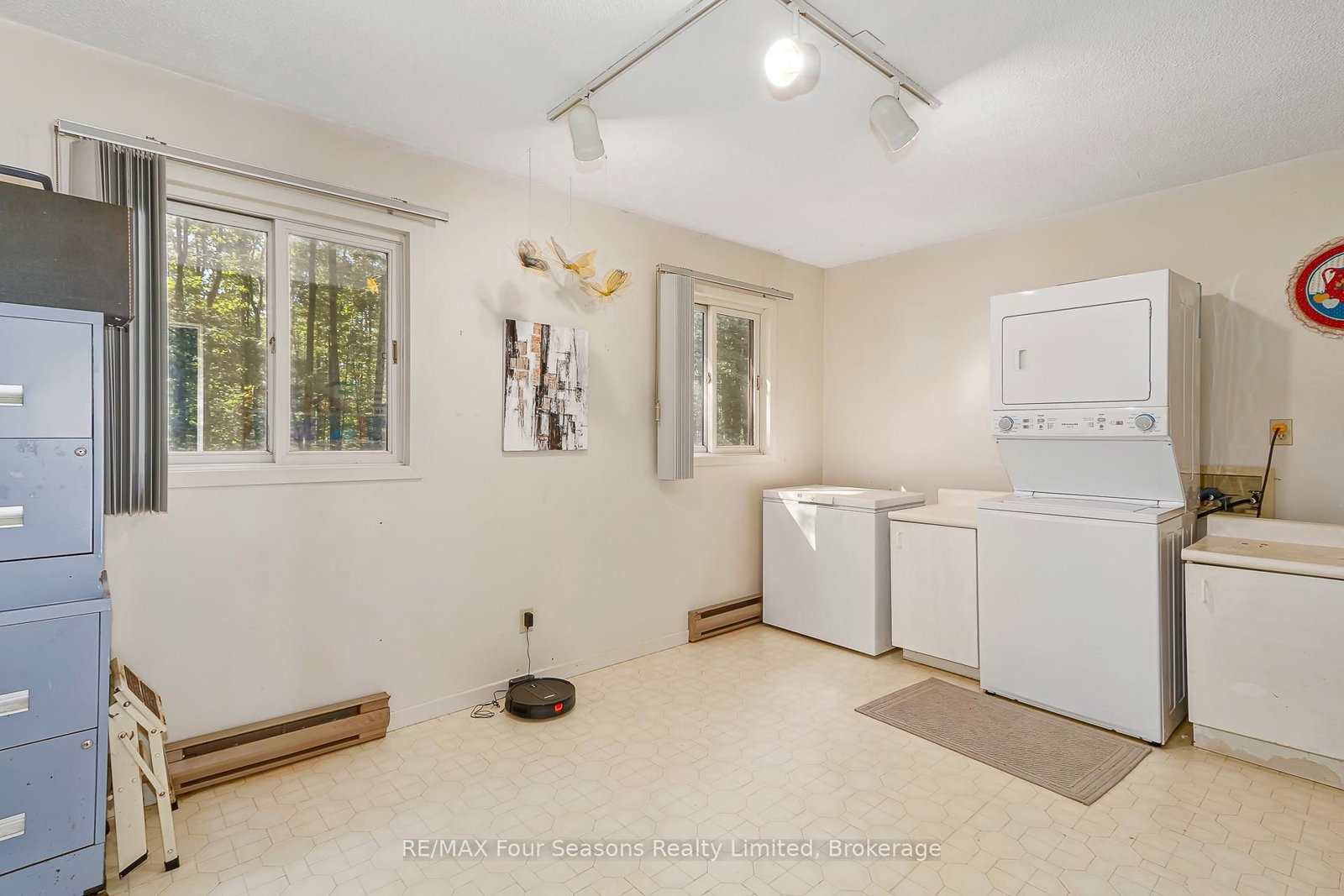 1415 County Rd 124 • Clearview, ON photo 35