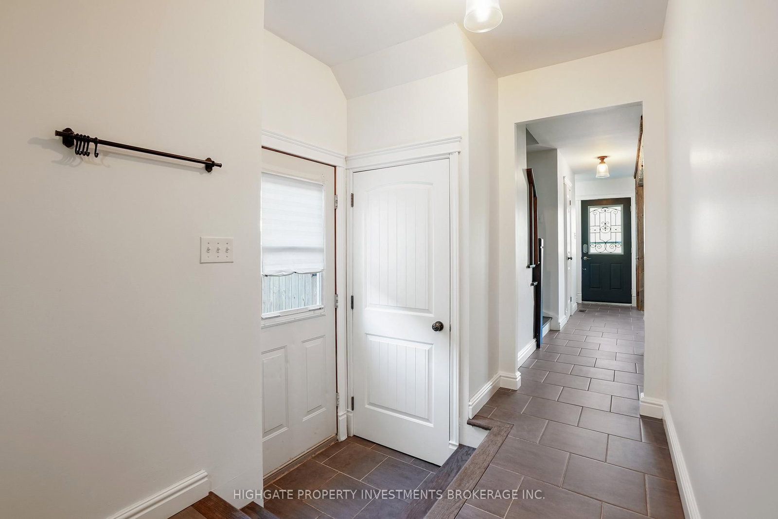 Upper - 85 Daphne Crescent, Barrie 5