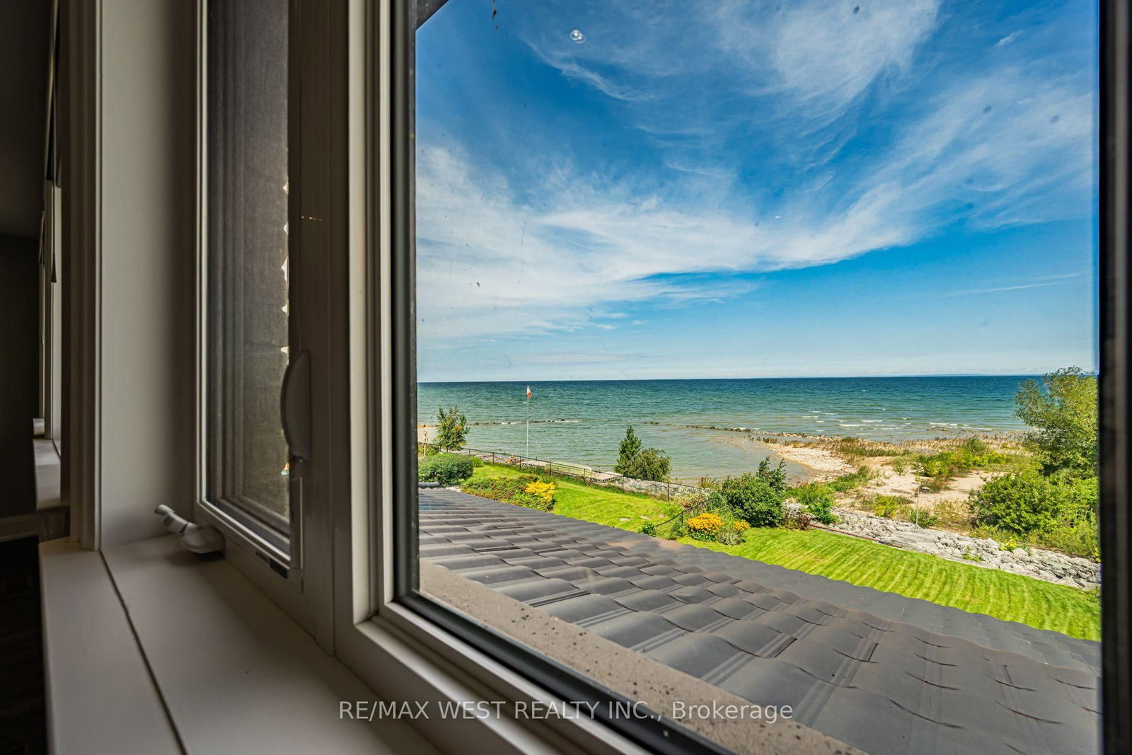 2292 Shore Lane • Wasaga Beach, ON photo 12