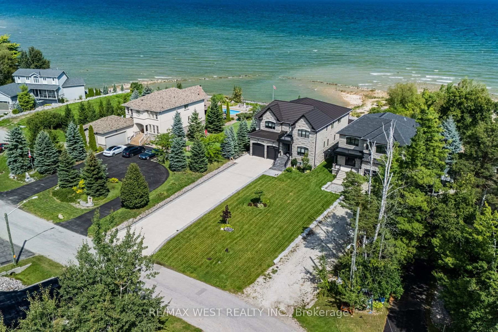 2292 Shore Lane • Wasaga Beach, ON photo 29