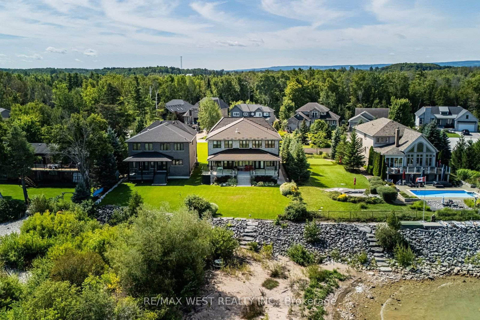 2292 Shore Lane • Wasaga Beach, ON photo 32