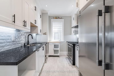 2292 Shore Lane • Wasaga Beach, ON photo 5
