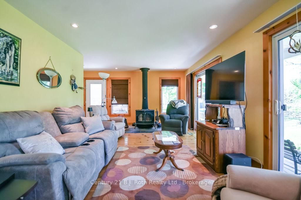 4762 Severn Street • Severn, ON photo 18
