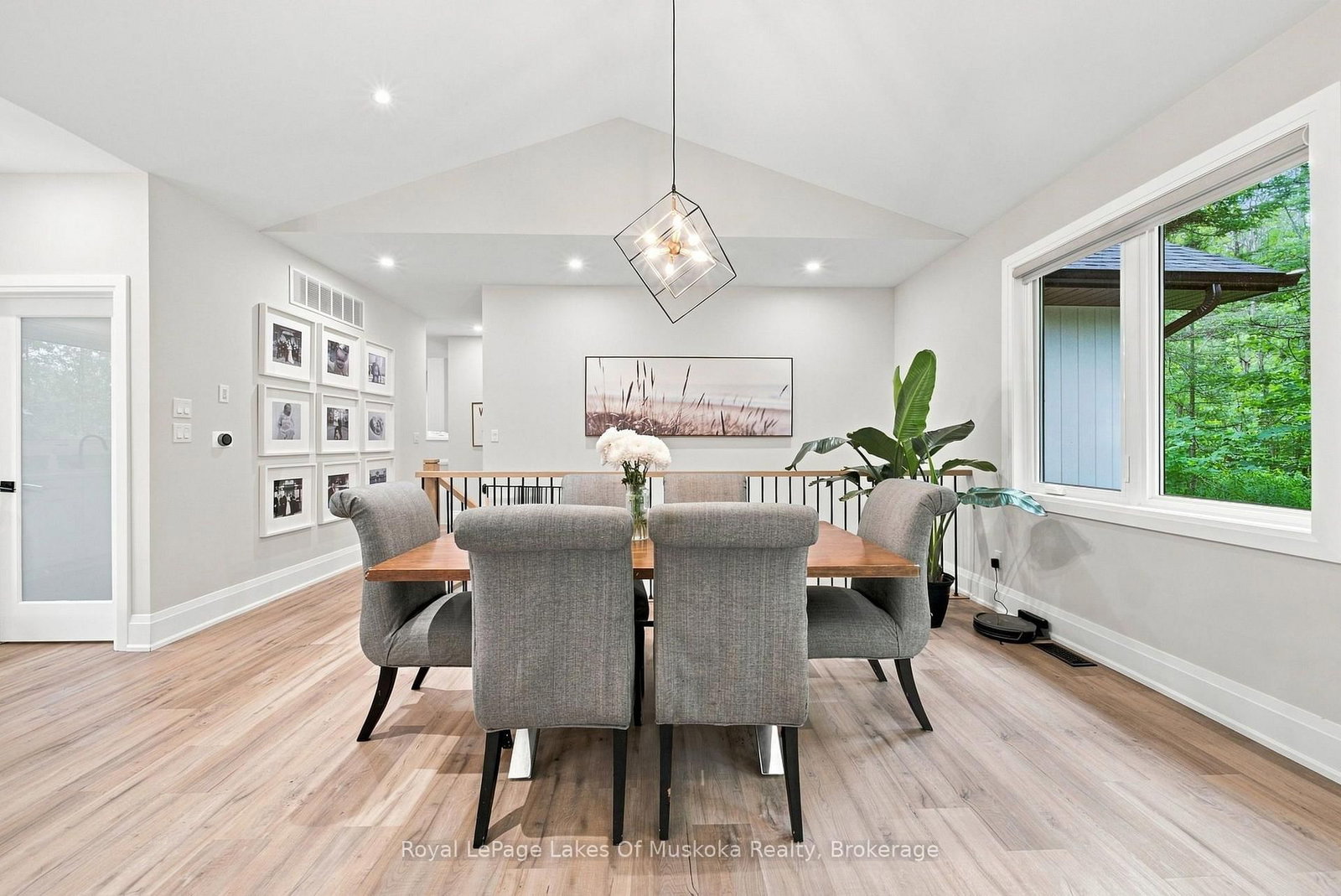 41 Meadows Avenue • Tay, ON photo 11