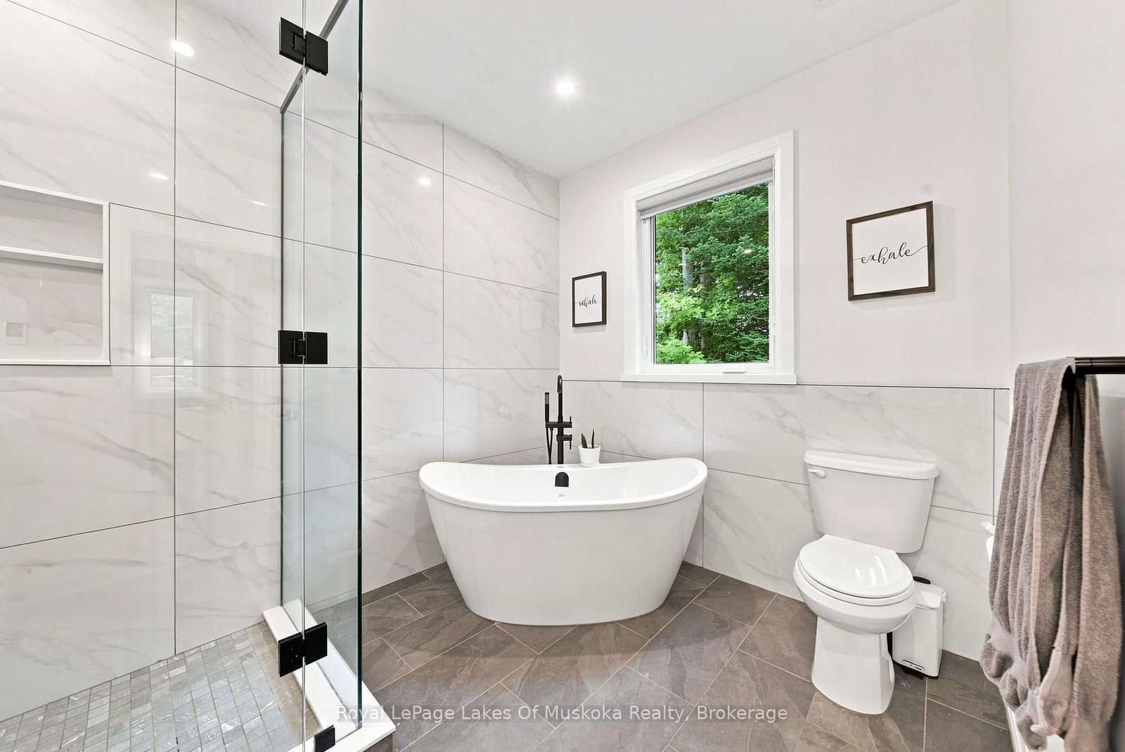 41 Meadows Avenue • Tay, ON photo 25