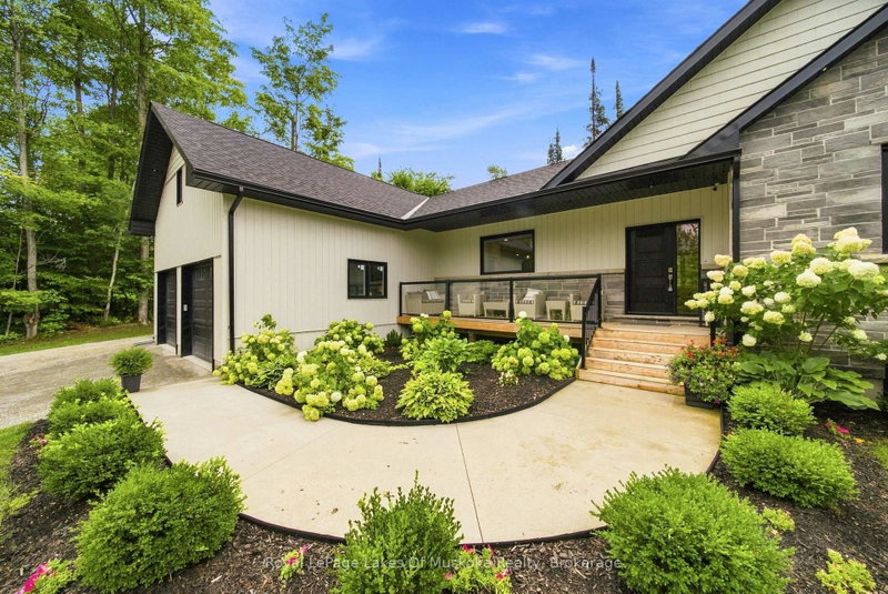 41 Meadows Avenue