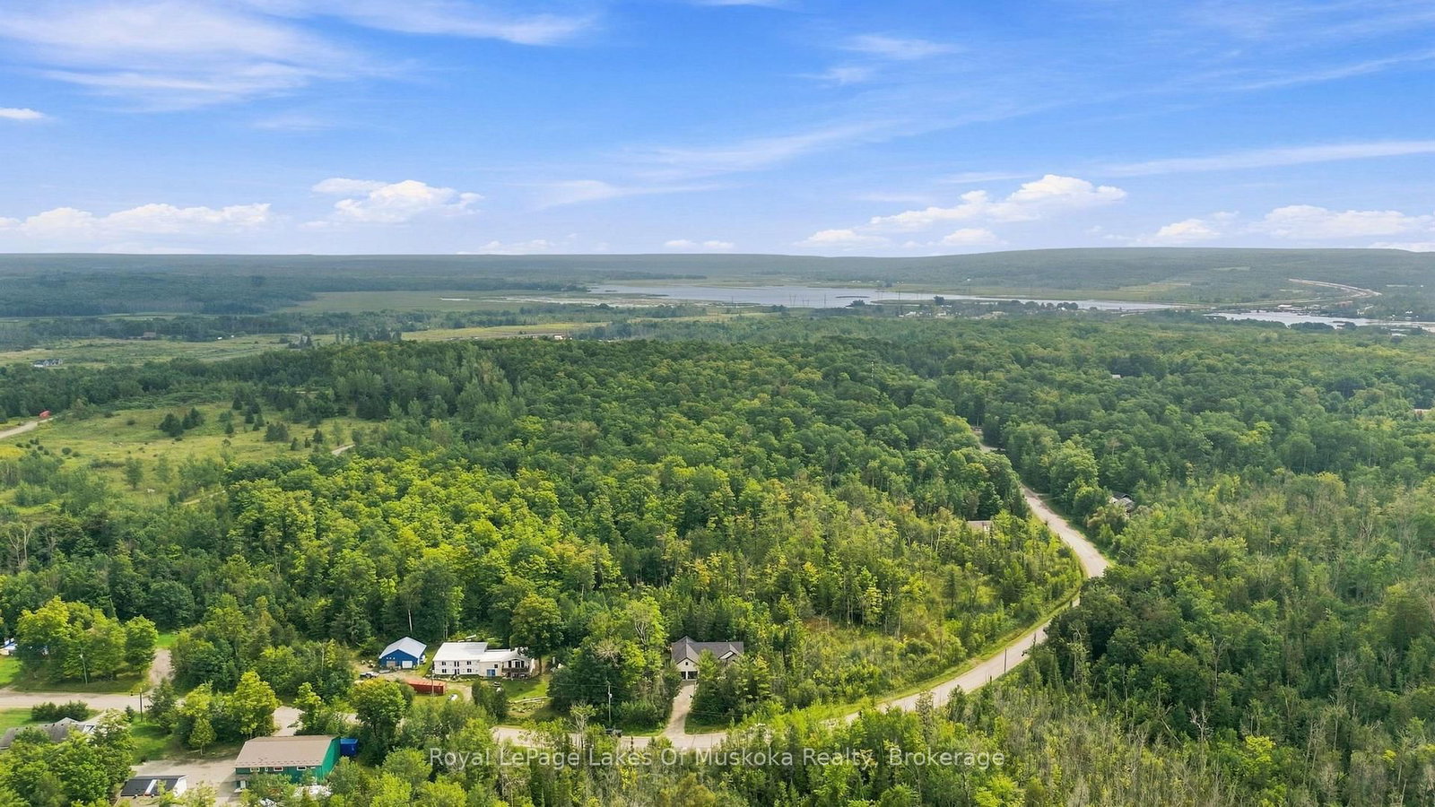 41 Meadows Avenue • Tay, ON photo 44