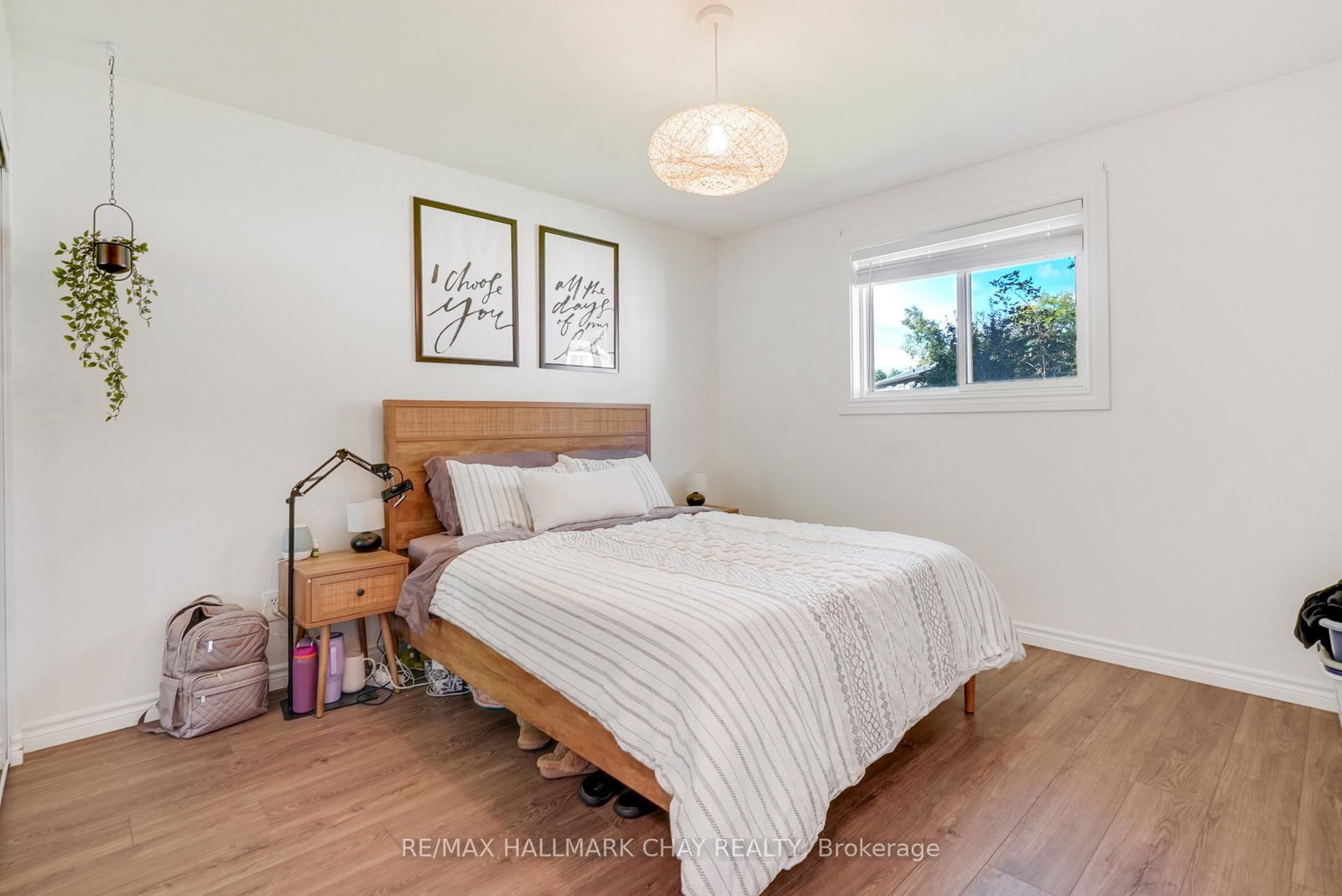 11 Daphne Crescent • Barrie, ON photo 15