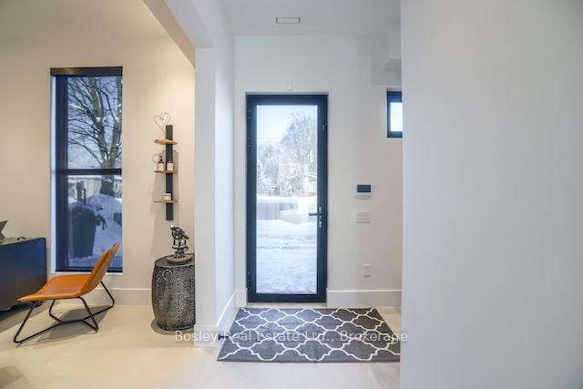 142 Sixth Street • Collingwood, ON photo 4