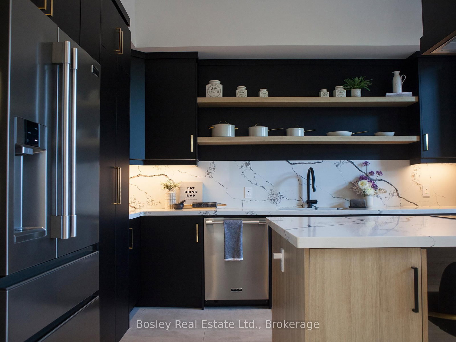 142 Sixth Street • Collingwood, ON photo 8