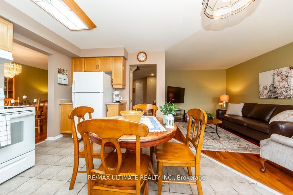 5 Twiss Drive • Barrie, ON photo 18