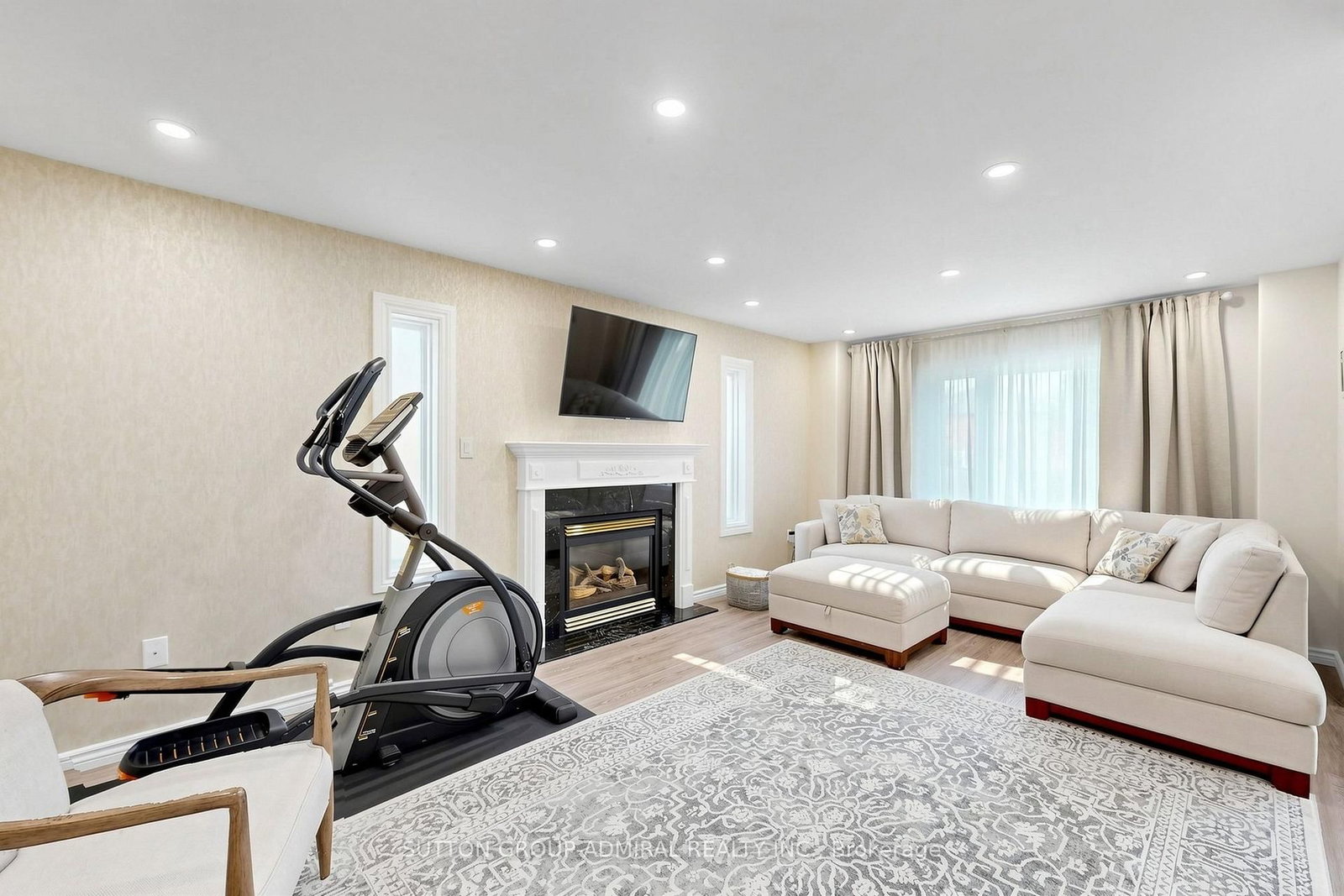 113 Widgeon Street • Barrie, ON photo 4