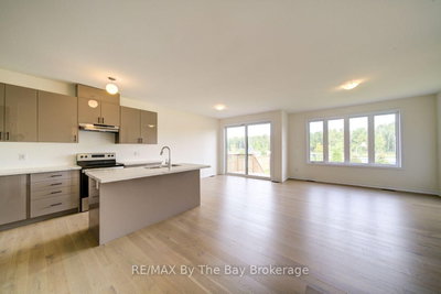 232 Ramblewood Drive • Wasaga Beach, ON photo 5