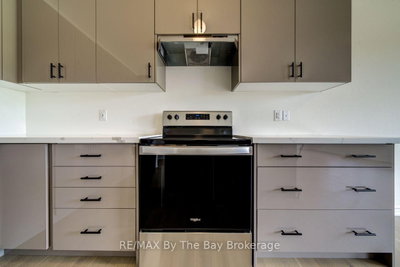 232 Ramblewood Drive • Wasaga Beach, ON photo 9