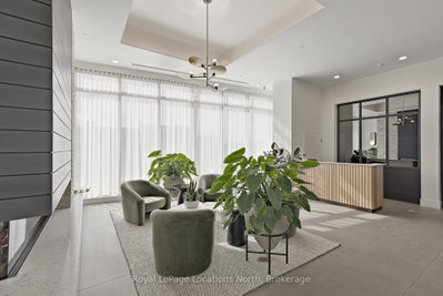 31 HURON Street • #203 • Collingwood, ON photo 8