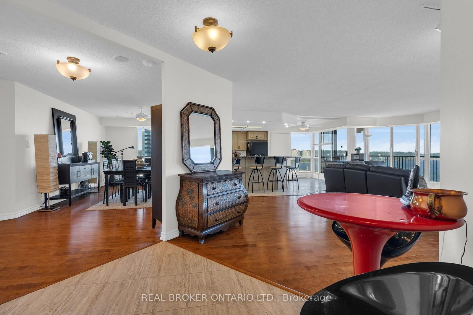 65 Ellen Street • #903 • Barrie, ON photo 24