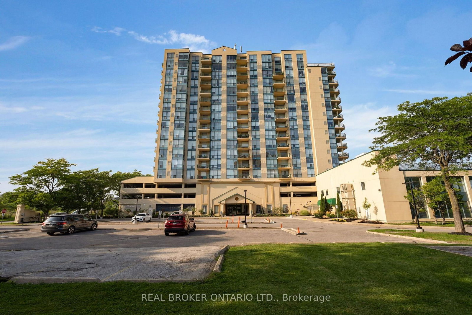 65 Ellen Street • #903 • Barrie, ON photo 46