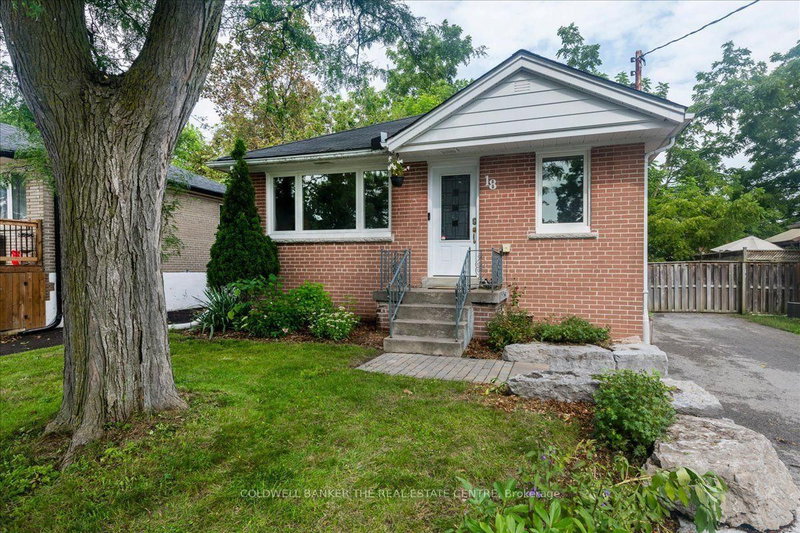 18 Agnes Street