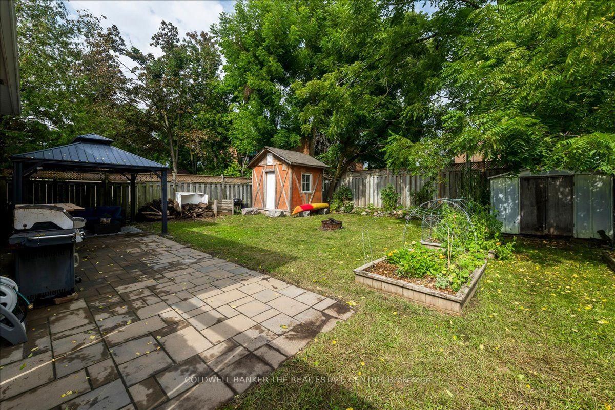 18 Agnes Street • Barrie, ON photo 24