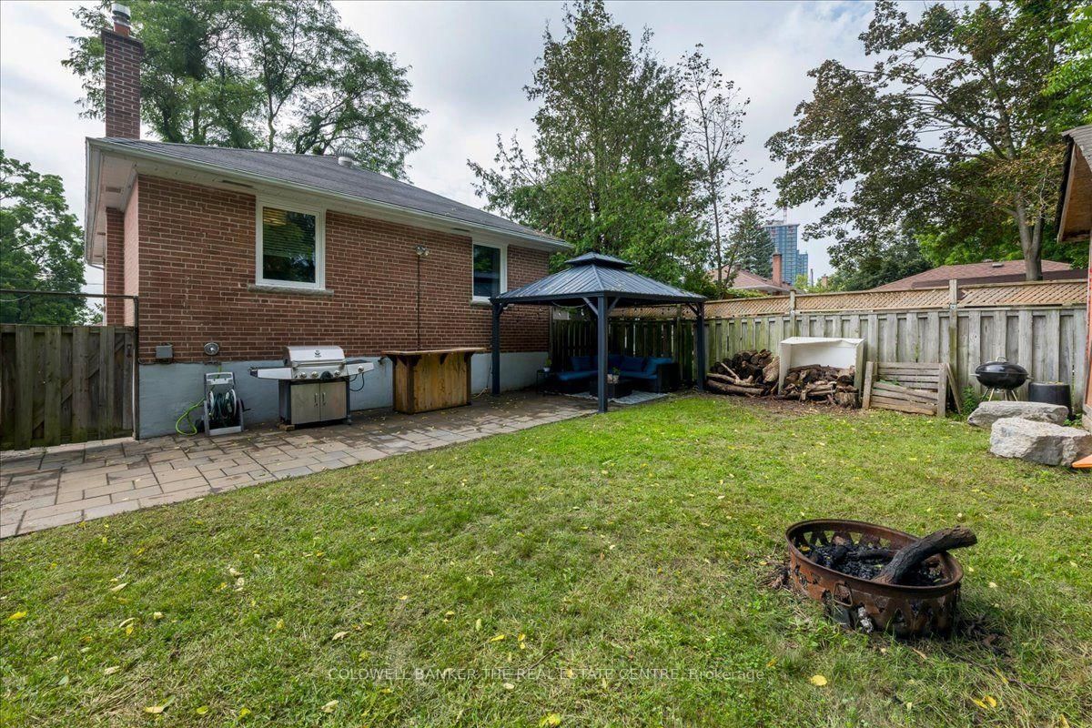 18 Agnes Street • Barrie, ON photo 27