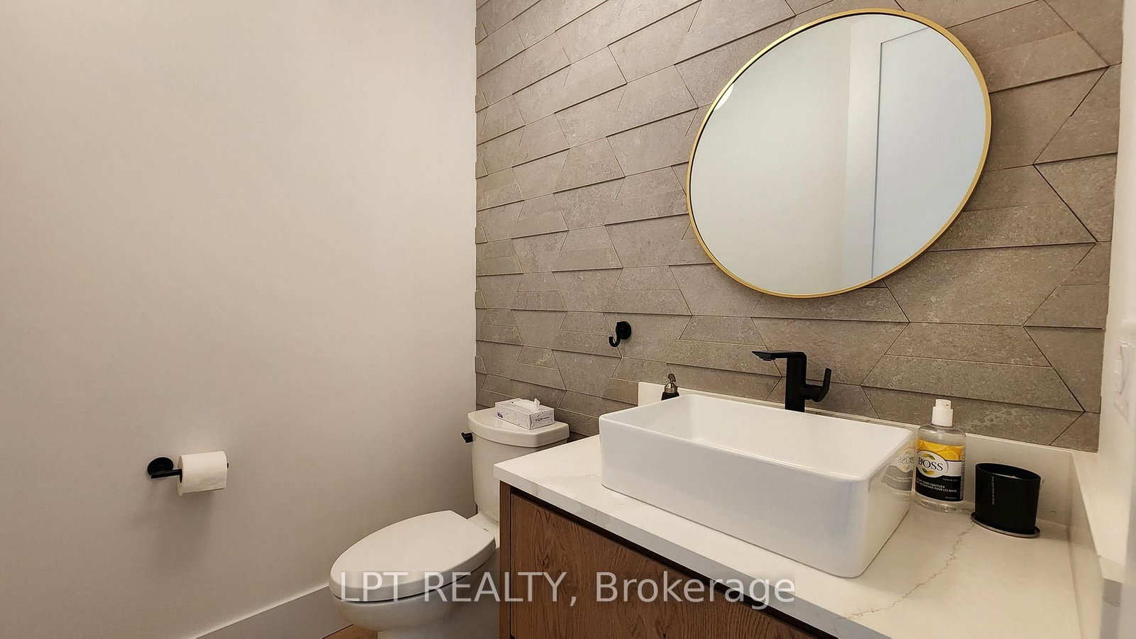 15 Byers Street • Springwater, ON photo 14