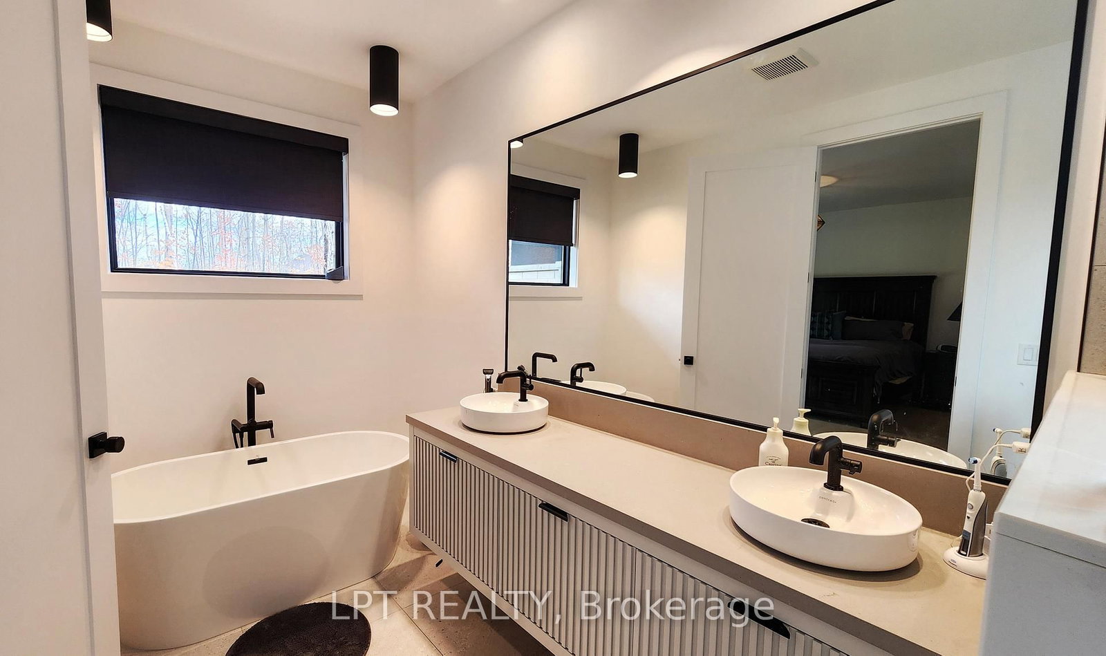 15 Byers Street • Springwater, ON photo 17
