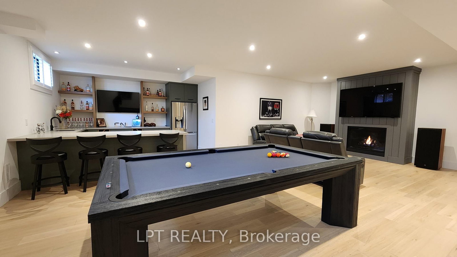 15 Byers Street • Springwater, ON photo 24