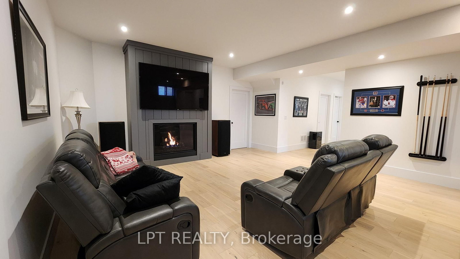 15 Byers Street • Springwater, ON photo 28