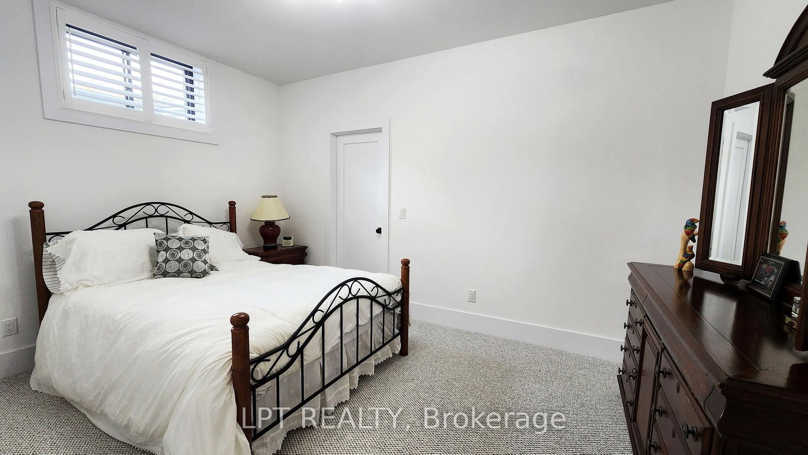 15 Byers Street • Springwater, ON photo 34