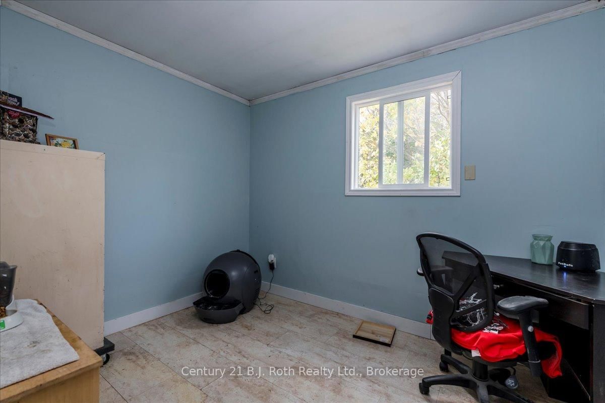 2286 Flos 10 Road • Springwater, ON photo 12