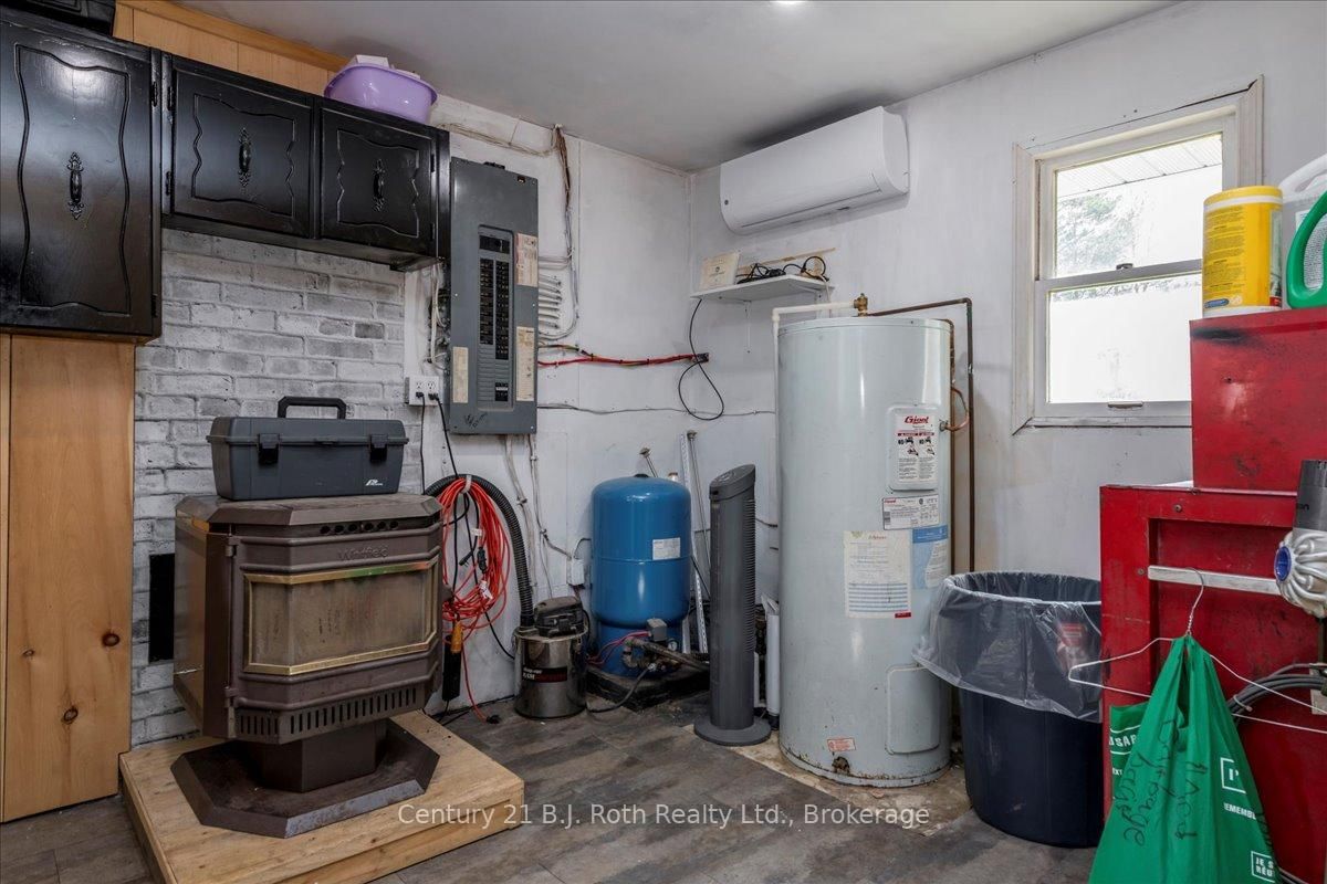 2286 Flos 10 Road • Springwater, ON photo 17