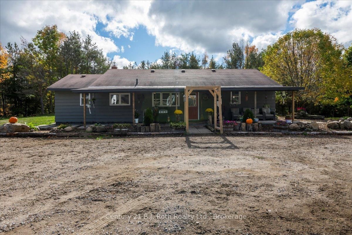 2286 Flos 10 Road • Springwater, ON photo 29