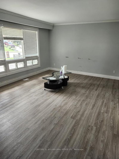 Detached House for lease at 74 Baldwin Lane, Barrie, Ontario, L4N 2W3 - Allandale - MLS: S13748432
