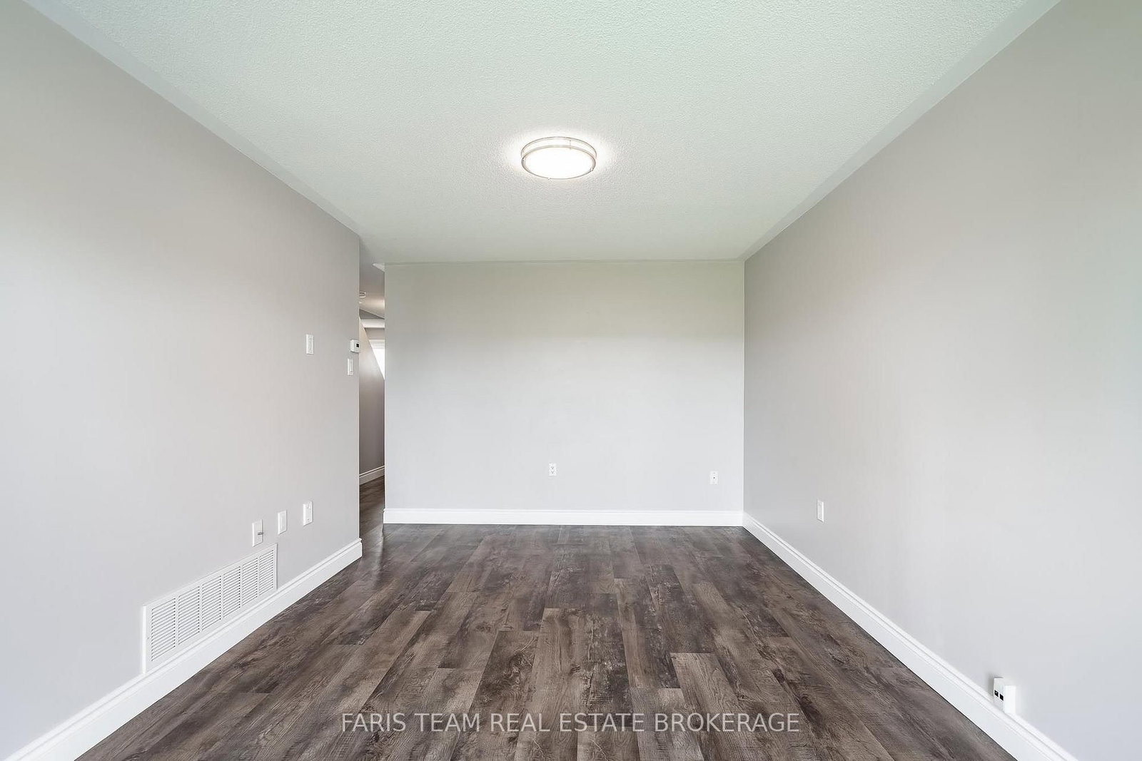 12 Arthur Avenue • Barrie, ON photo 13