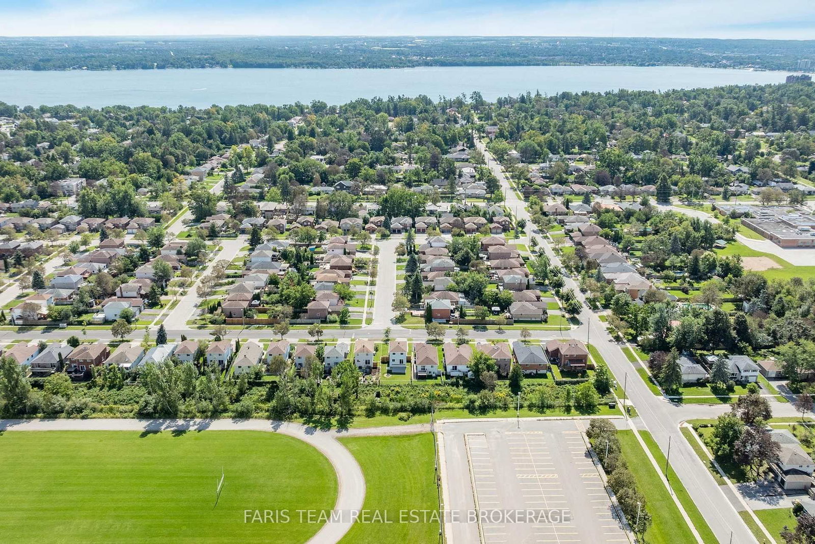12 Arthur Avenue • Barrie, ON photo 31