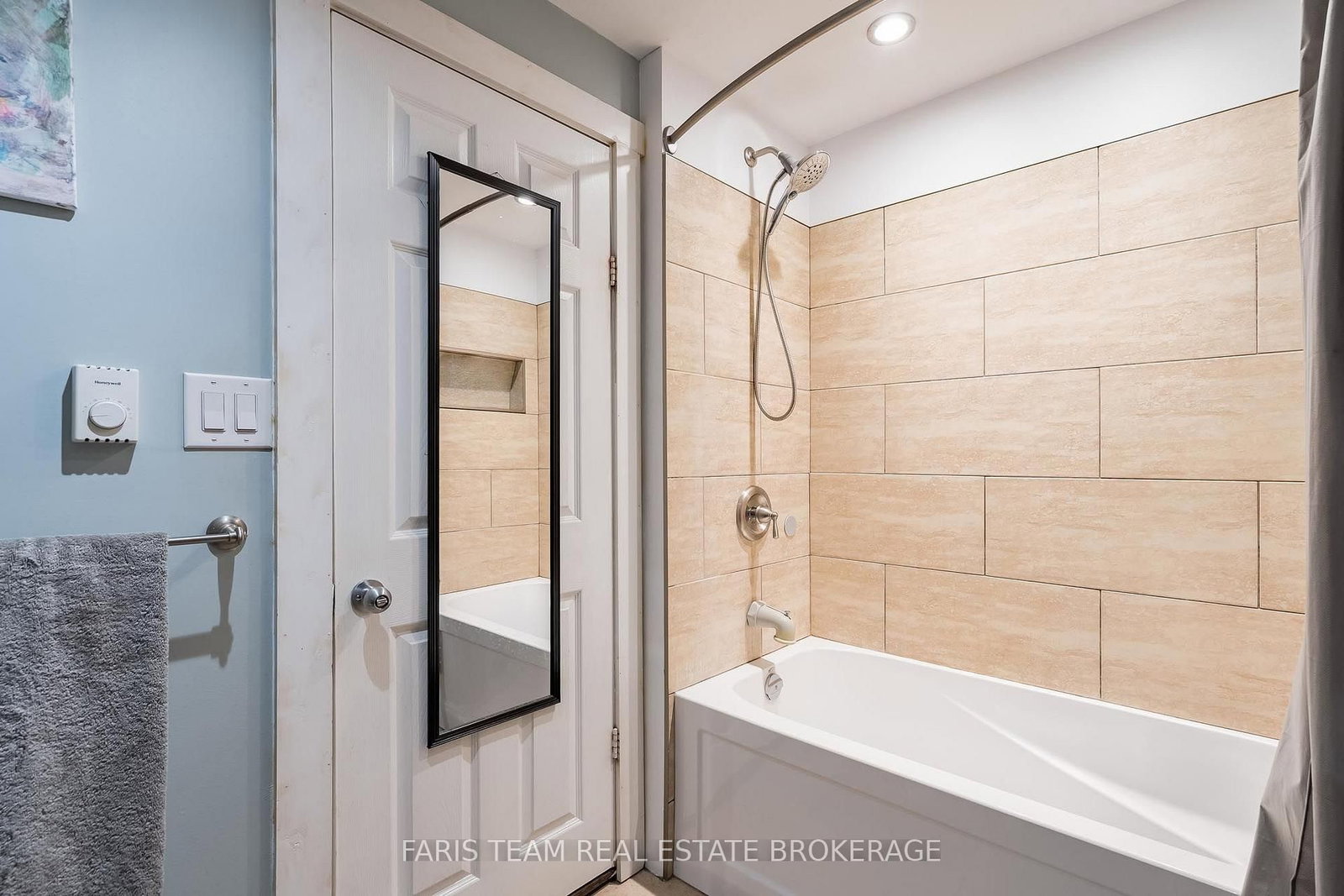 18 Poyntz Street • Penetanguishene, ON photo 17