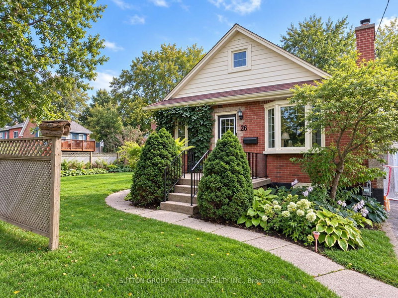 Upper - 20 Bayview Drive