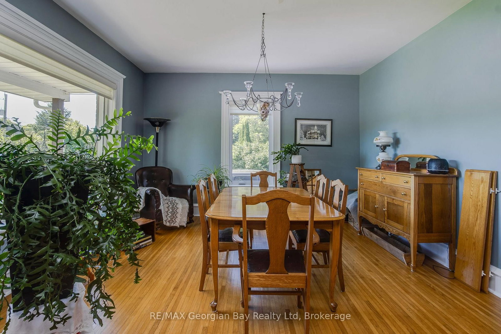 305 Lindsay Street E • Midland, ON photo 18