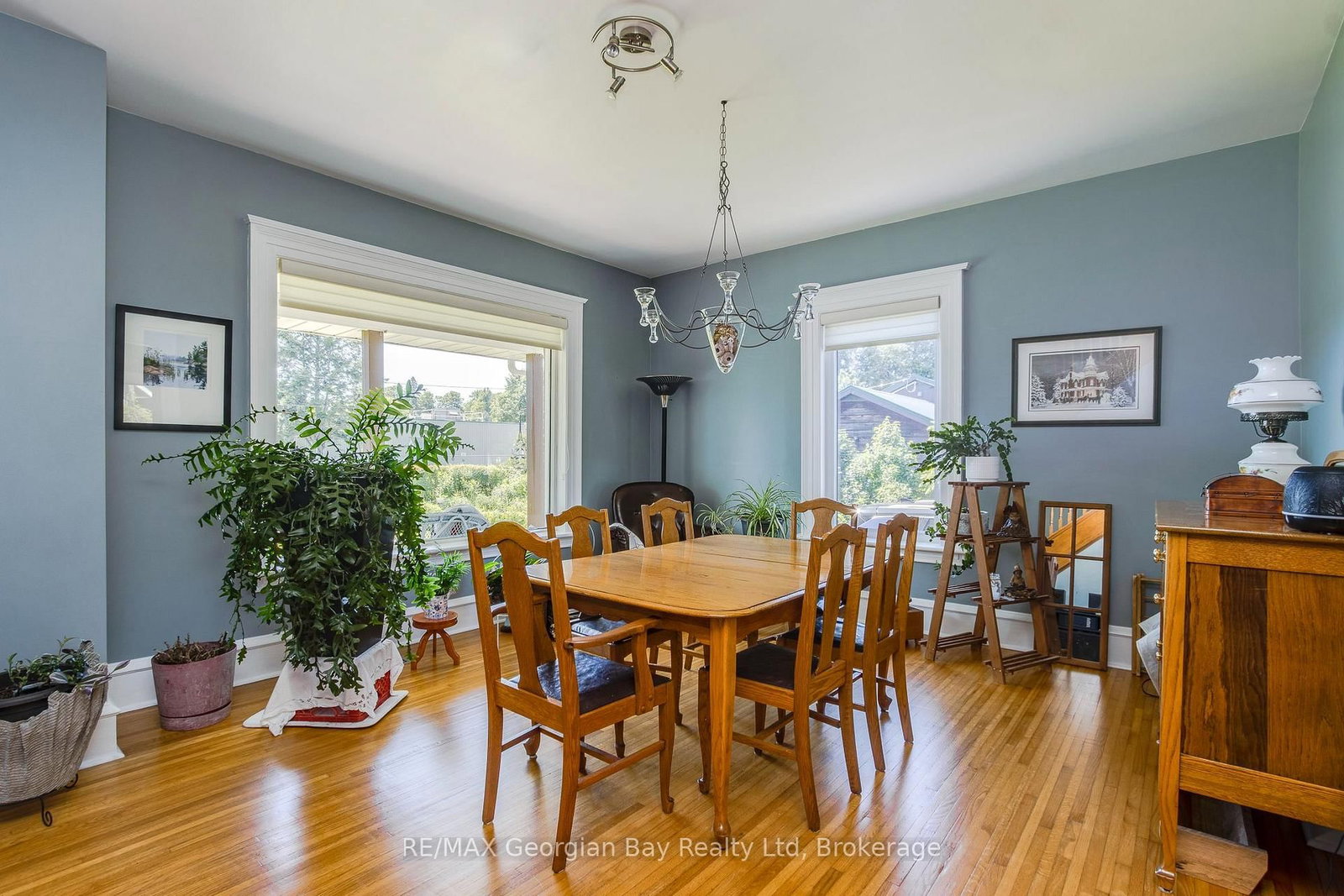 305 Lindsay Street E • Midland, ON photo 19