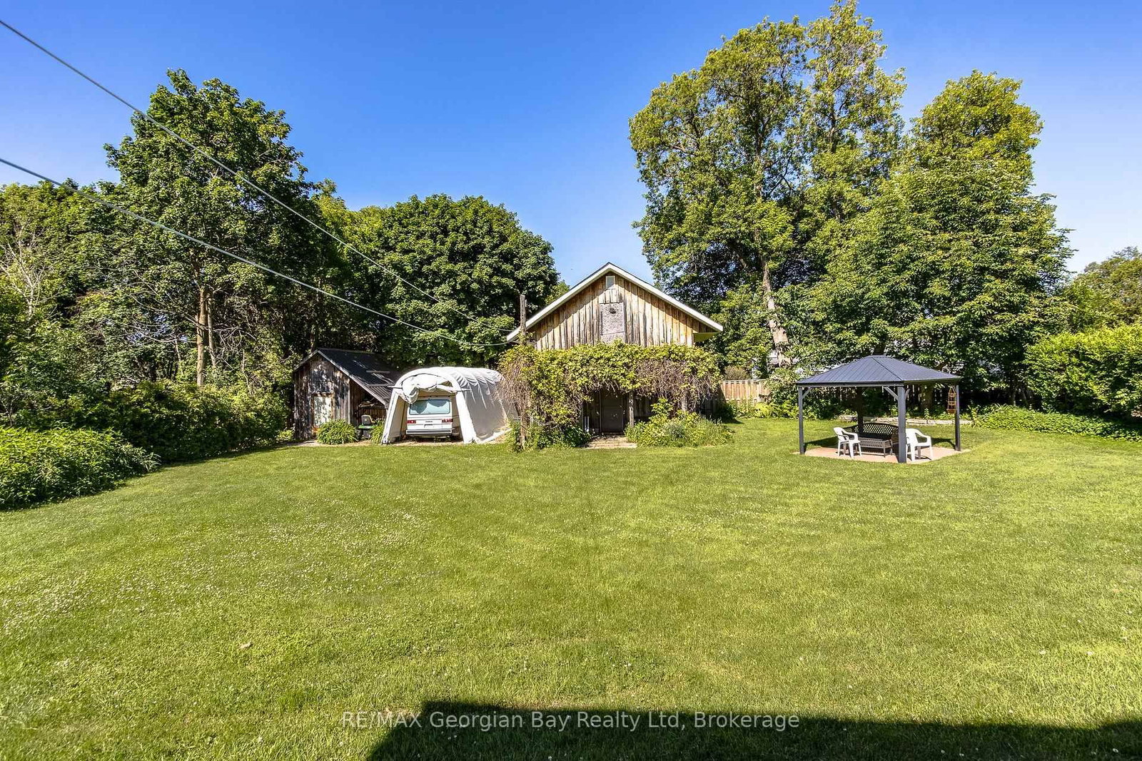 305 Lindsay Street E • Midland, ON photo 33