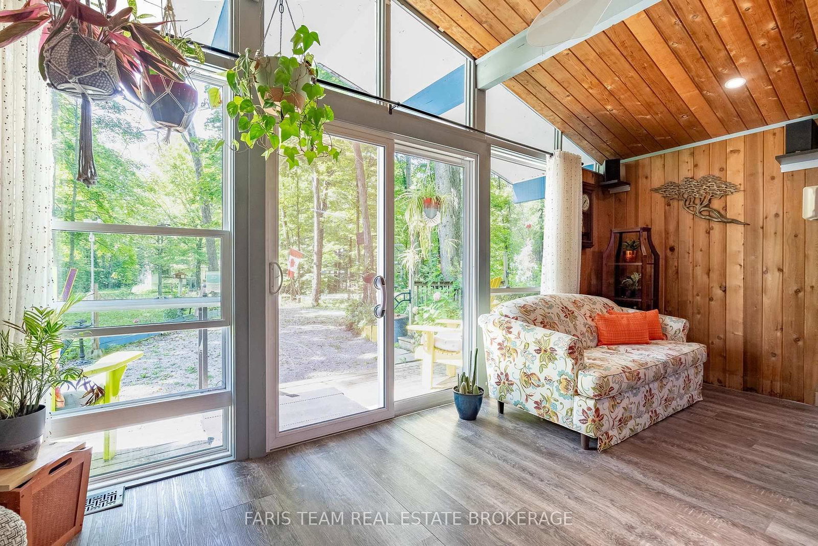 103 Silver Birch Drive • Tiny, ON photo 5