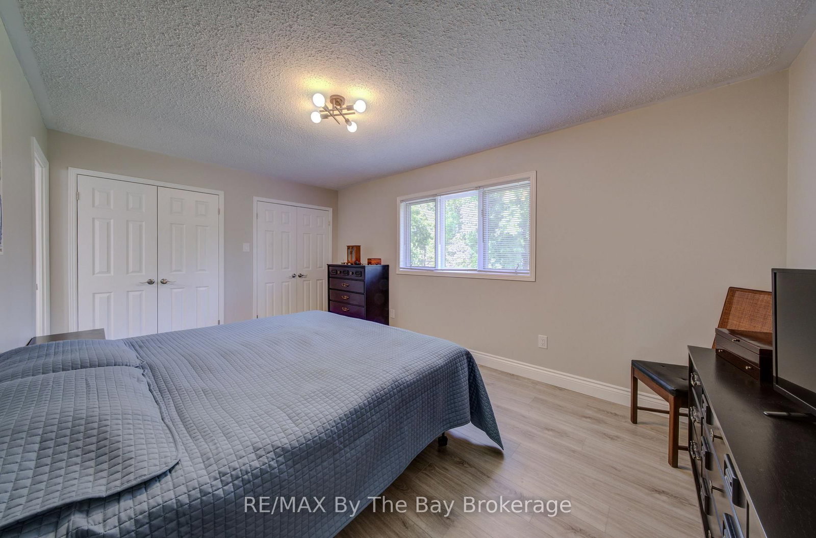 258 Sunnidale Street • Clearview, ON photo 20